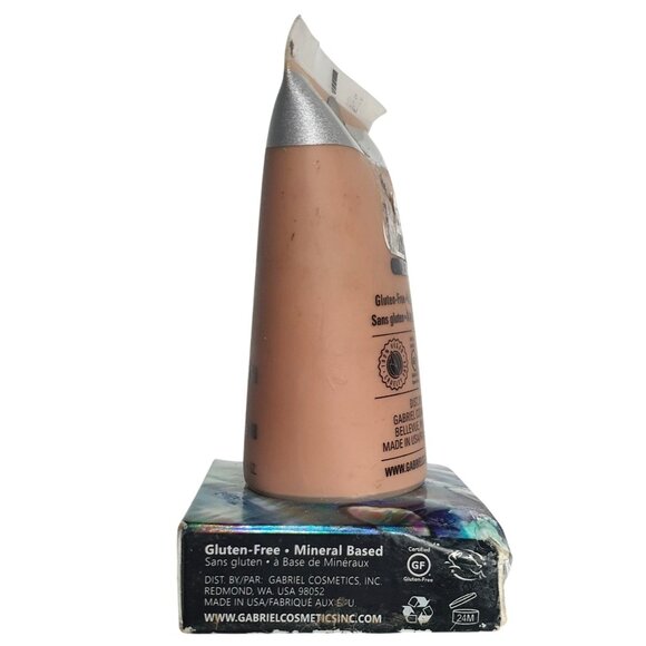 Zuzu Luxe Liquid Foundation L-7 Shade Gluten-Free Mineral Based - Picture 3 of 5